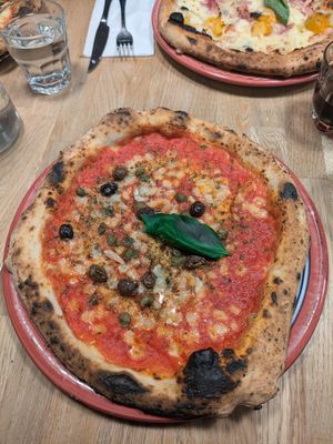 Napoletana pizza without anchovies with added vegan mozzarella at Cresci Pizzeria in York