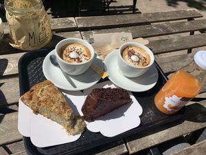 Great vegan cakes and soy coffee’s at Green Bear Coffee - La Canebiere in Marseille