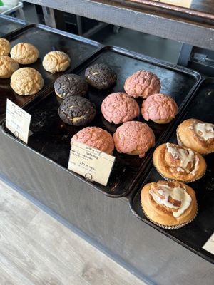 Vegan almond melon bread, strawberry melon bread and cocoa melon bread  at 4eyes Bakery - フォーアイズベーカリー in Moriyama
