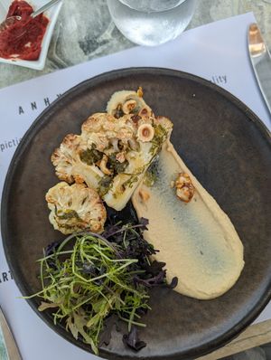 Roasted cauliflower at Anhydrous in Santorini