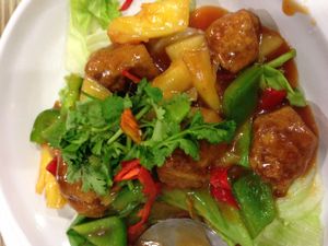 sweet and sour pork at Yuet Sum Hin 悦心轩 in Kuala Lumpur