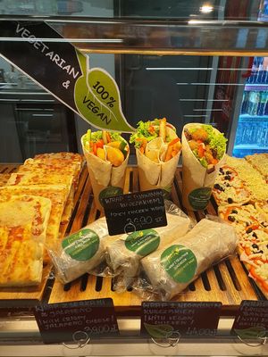 Vegan wraps at KRK - Jet Bistro in Balice