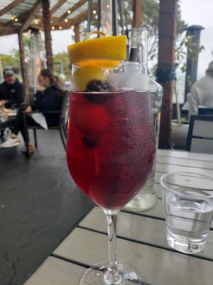 Sangria roja at La Costanera in Half Moon Bay