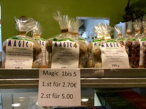 cookies to go at Govardhan in Cologne