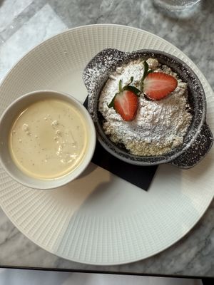 Apple crumble & custard 🤤   at The Folio Bar & Kitchen  in Cambridge