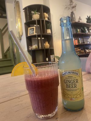 Drinks  at Bōcha Lunchstore in Alkmaar