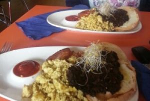 impromptu Saturday breakfast!  at Keen On Green in Lismore