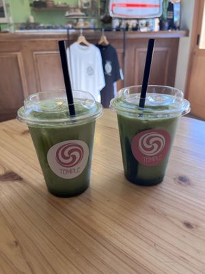 Matcha latte’s  at Temple C&B in Kamakura