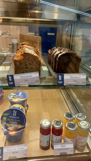 banana bread 3,45€ at Haferkater - Dortmund Hbf in Dortmund