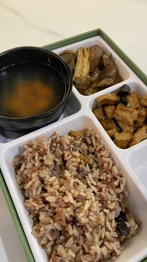   at Greendot 绿一点 - Tampines in Central Singapore