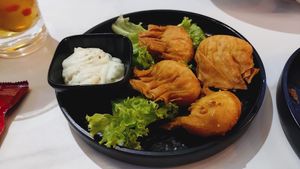Golden Prawn Dumplings at Greendot 绿一点 - Tampines in Central Singapore