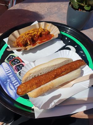 Vegan currywurst and vegan Bratwurst at Strandkantine - Kiosk in Eckernfoerde