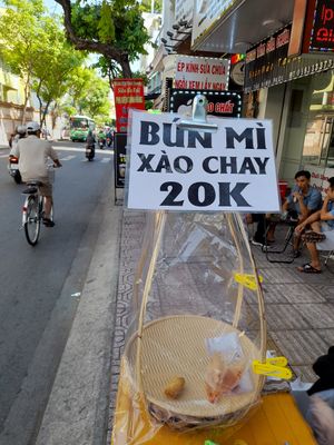 Price at Bun Xao Chay Ngon - Q4 in Ho Chi Minh City