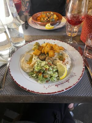 vegen plate  at Le Mille e Una Notte in Trieste