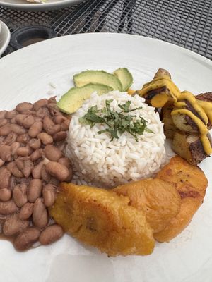 Ecuadorian plate   at La Mesa in Minneapolis