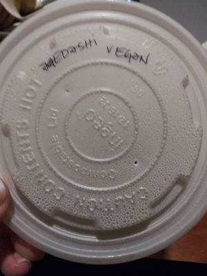 Clearly marked lid at Tokki-Ya in Yakima