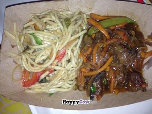vegan beef with stir fry noodles at Walt Disney World - Sunshine Seasons in Lake Buena Vista
