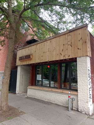  at Lola Rosa - Milton in Montreal