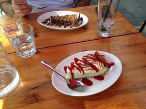 Lime tart ans chocolate tart at Lola Rosa - Milton in Montreal