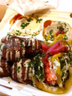 Another weekend of delicious falafel 🤗 at Al Wadi Falafel in Wexford
