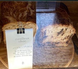 Vegan chocolate & olive oil cake at Elements Pain Bio in Paris