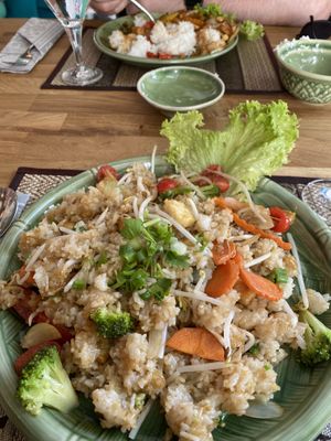 Vegan rice with veggies and tofu.   at Rak Thai in Krefeld