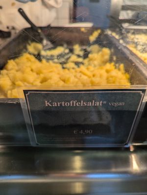  at Biergarten am Chinesischen Turm in Munich