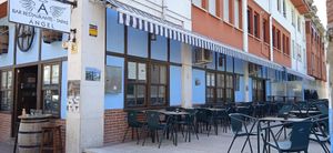 Local con terraza at Bar Restaurante Angel in Cangas De Onis