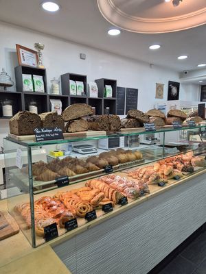 Pains et viennoiseries at La Mauvaise Herbe in Paris