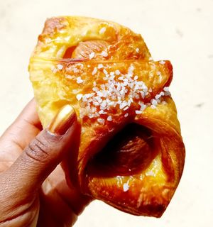 Oranais at La Mauvaise Herbe in Paris