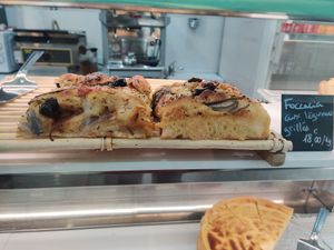  at La Mauvaise Herbe in Paris