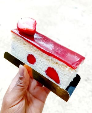 🍓 at La Mauvaise Herbe in Paris