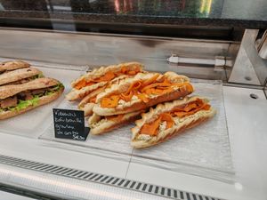 Vienna sandwich scrambled tofu carrot gravlax at La Mauvaise Herbe in Paris