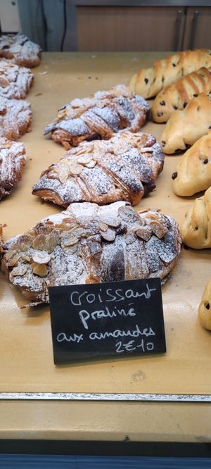  at La Mauvaise Herbe in Paris