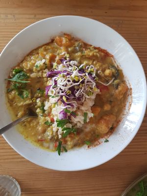 Gemüsecurry at HappenPappen in Hamburg