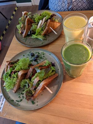 Club sandwich at HappenPappen in Hamburg