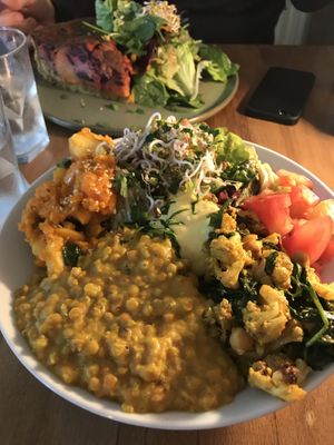 Mittagstisch und Quiche  at HappenPappen in Hamburg