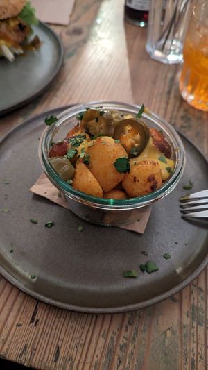 Chili Cheese Potatoes at HappenPappen in Hamburg