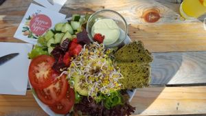 Salatteller des Tages  at HappenPappen in Hamburg