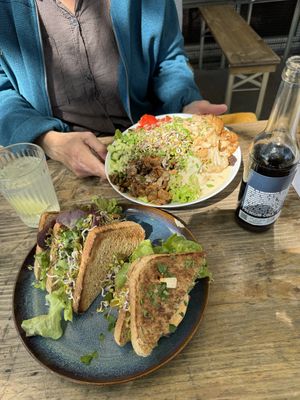 Godt mad, til fornuft priser 😋 Kan anbefales 👍🏻  at HappenPappen in Hamburg