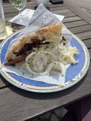   at Café Mau Mau in Nideggen