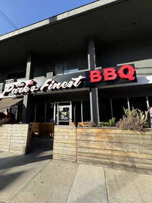 Entrance   at The Park's Finest in Los Angeles