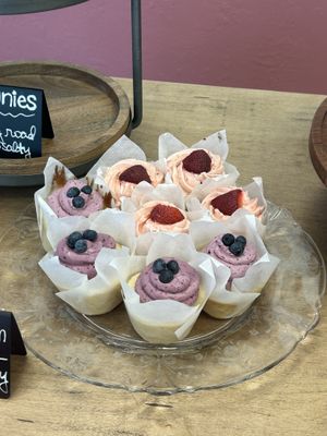 Cupcakes   at Sweet Haven Bakery in Citrus Heights