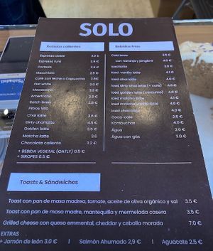 Menu at Solo Café in Madrid