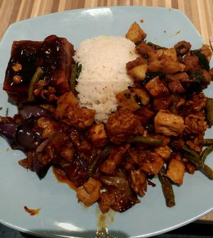 plain white rice with 4 sides; tofu, tempeh, potato w basil & brinjal at Eight Immortals Vegetarian 八仙素食园 - Jurong E in West Singapore
