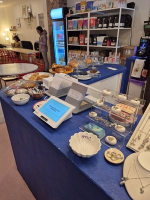  at Café Mila  in Quebec