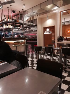  at Fellows - Restaurant Paris 10 in Paris