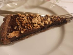 Torta crema di nocciole e mirtilli at Hotel Villa Belvedere 1849 in Misano Di Gera D Adda