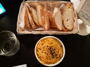 Vegan pate for starter at La Mandragora in Valencia