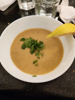 Lentil purée at La Mandragora in Valencia